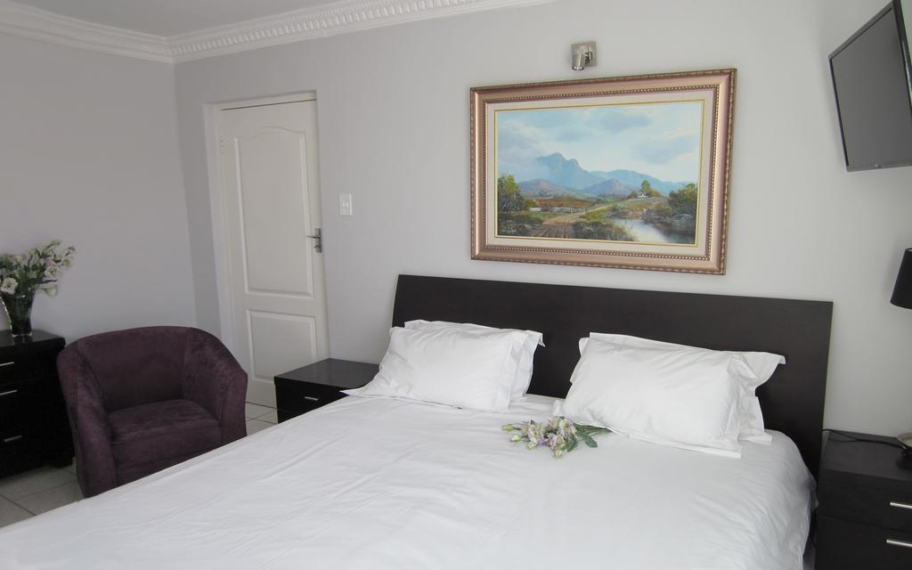 Holiday Guest House Langebaan Room photo